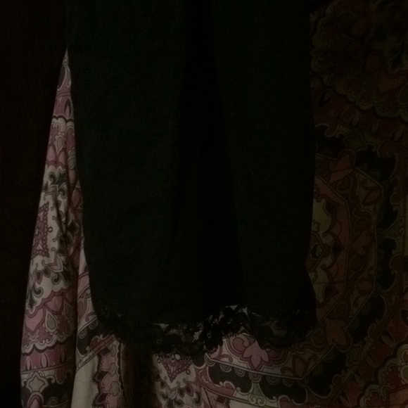 Top - Picture 2 of 3